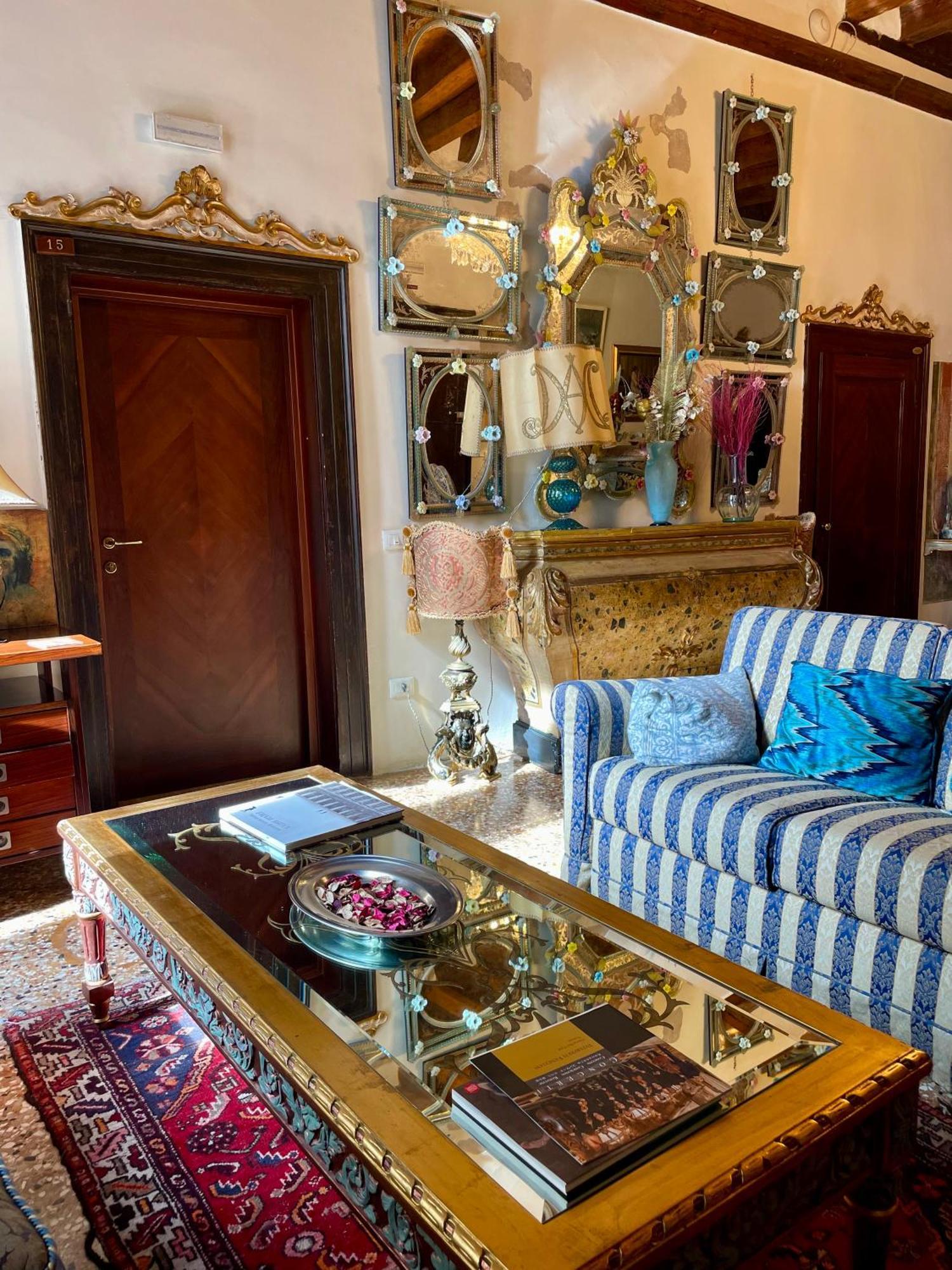 Console Palais Hotel Венеция Екстериор снимка