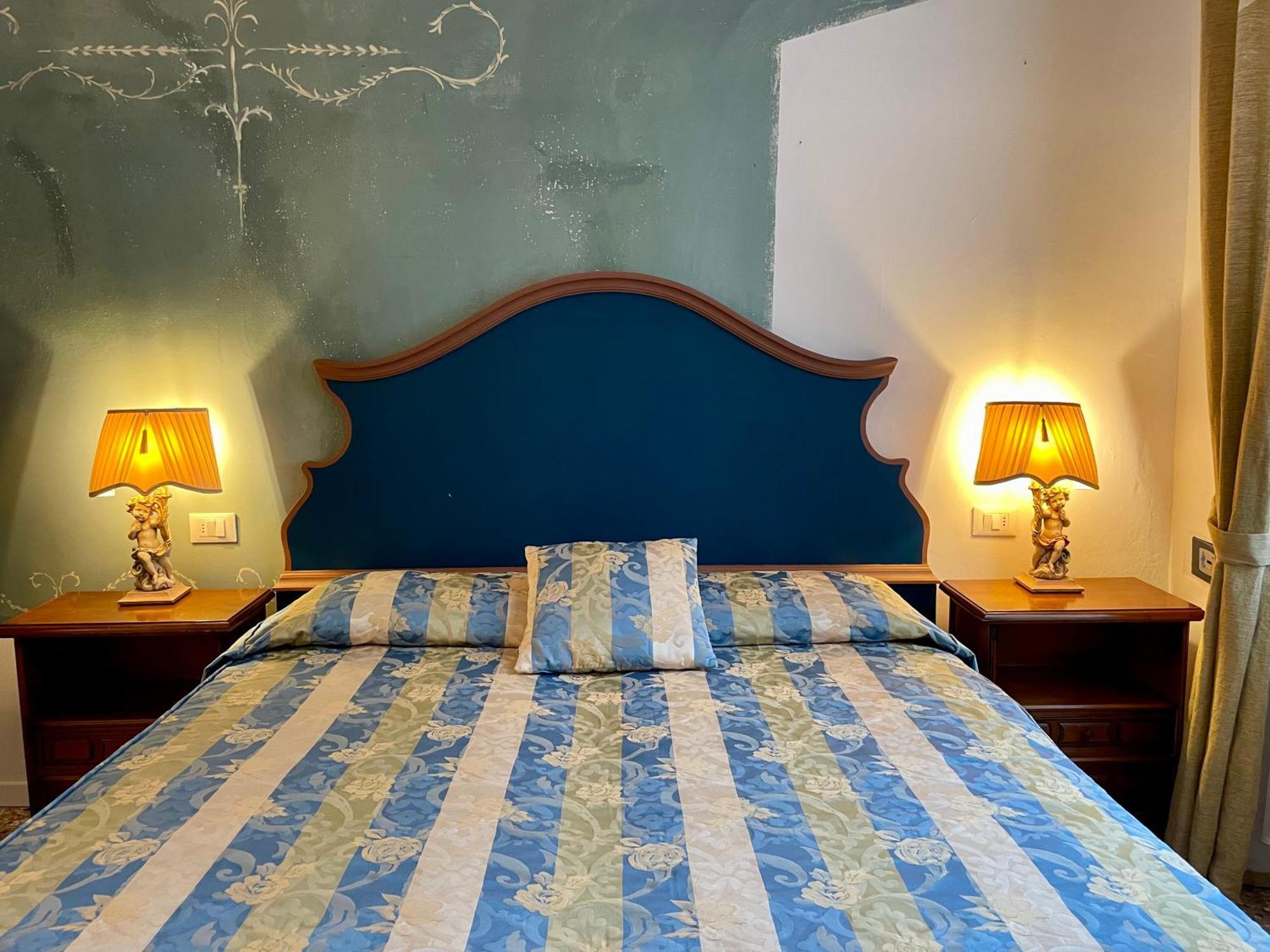 Console Palais Hotel Венеция Екстериор снимка