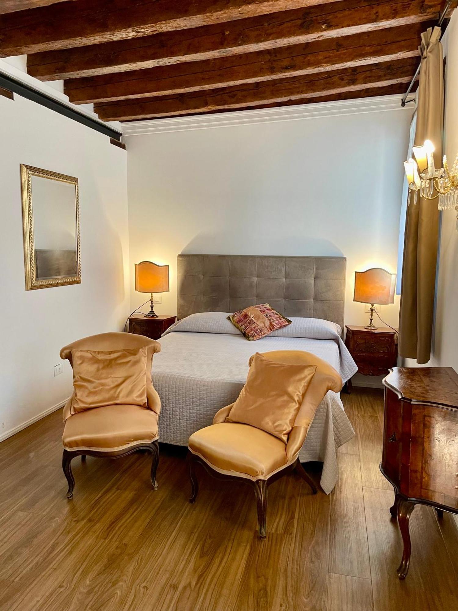 Console Palais Hotel Венеция Екстериор снимка