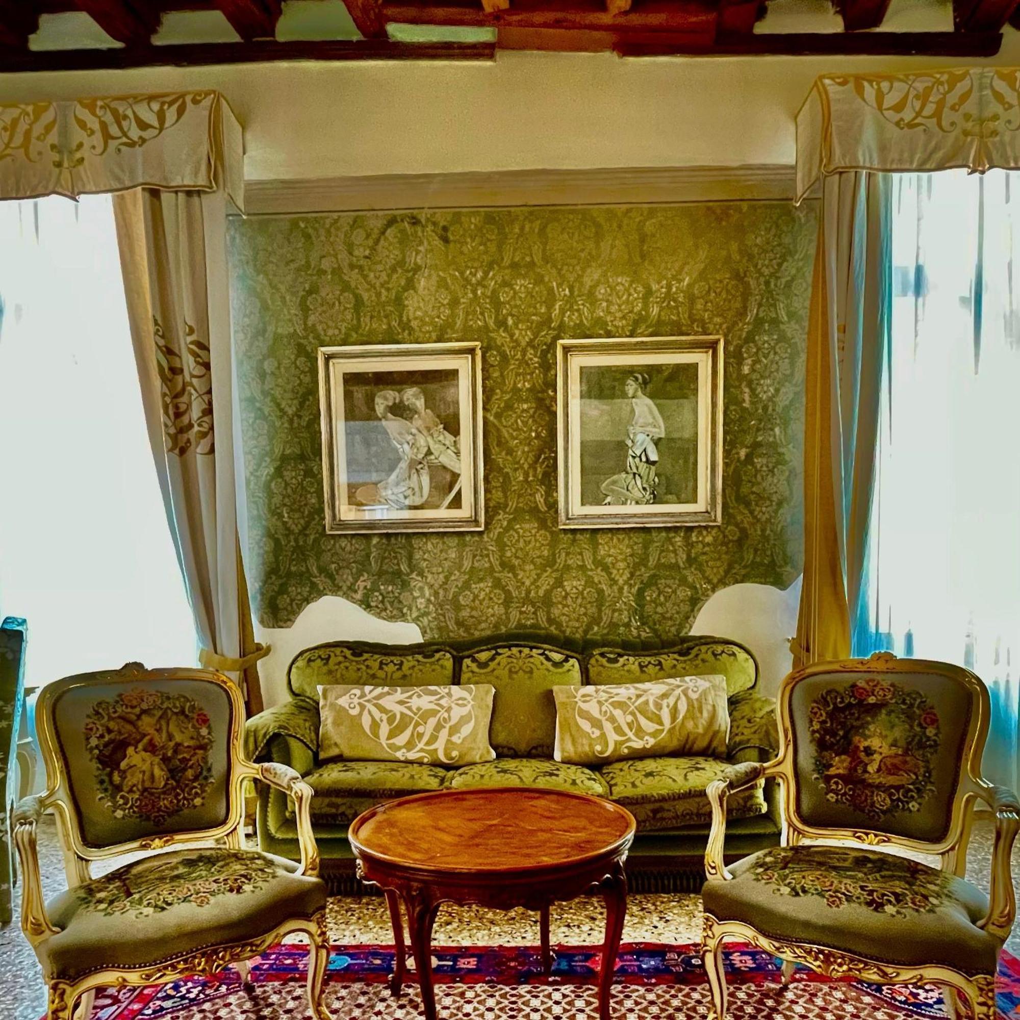 Console Palais Hotel Венеция Екстериор снимка