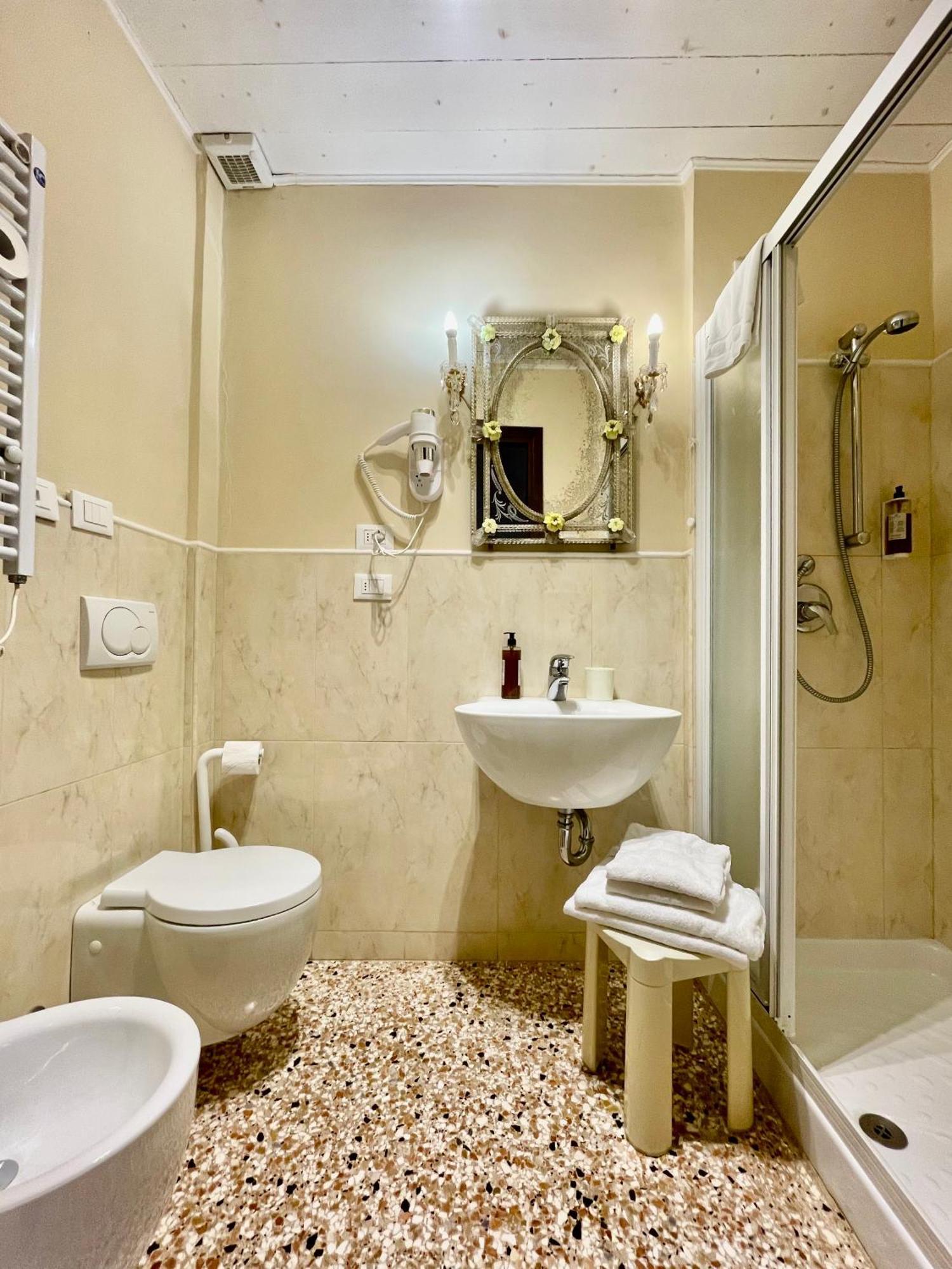 Console Palais Hotel Венеция Екстериор снимка